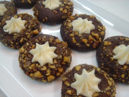 [Chocolate+walnut+thumbprint+cookies+2.jpg]