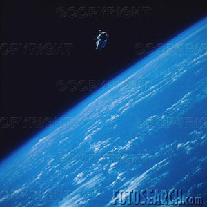 [astronaut-on-an-unattached-spacewalk-~-34274.jpg]