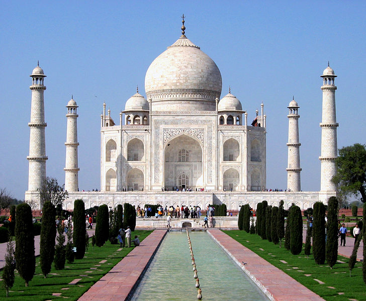 [Taj+Mahal+in+March+2004-765864.jpg]