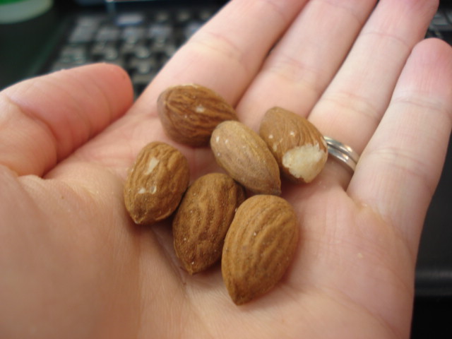 [Almonds.JPG]