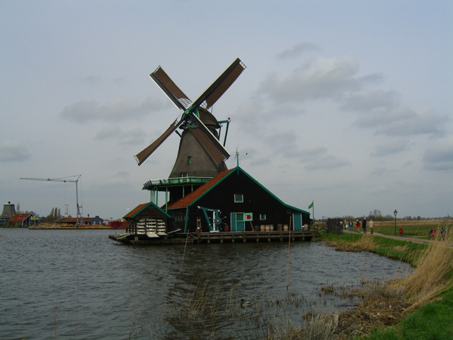 [155+Zaanse+Schans+windmill.jpg]