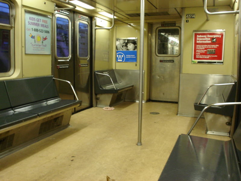 [New_York_City_Subway_Interior.jpg]