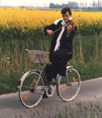 [Bicycle-violin.jpg]