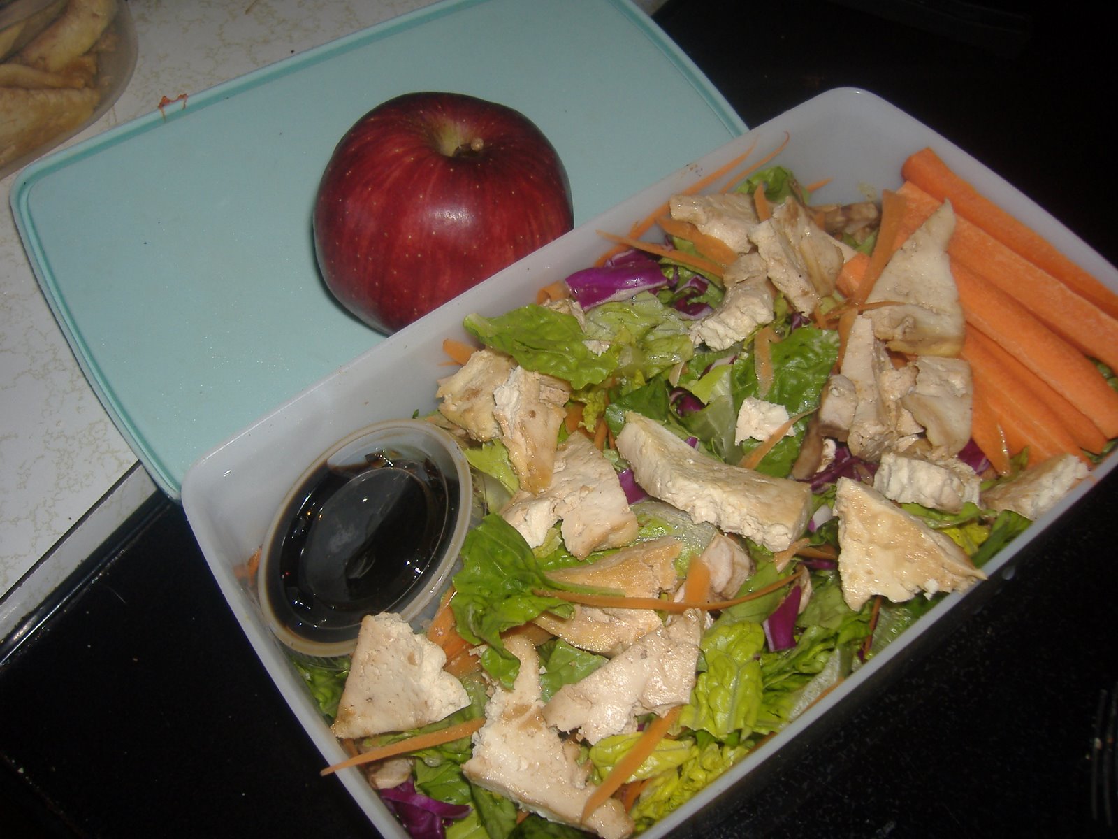 [lunch+salad.JPG]