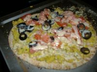 [tn_falafel+pizza.JPG]