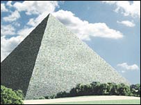 [pyramid.jpg]