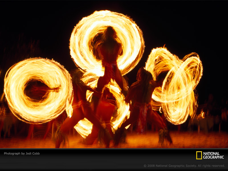[fire-dancers-cobb-680810-sw.jpg]