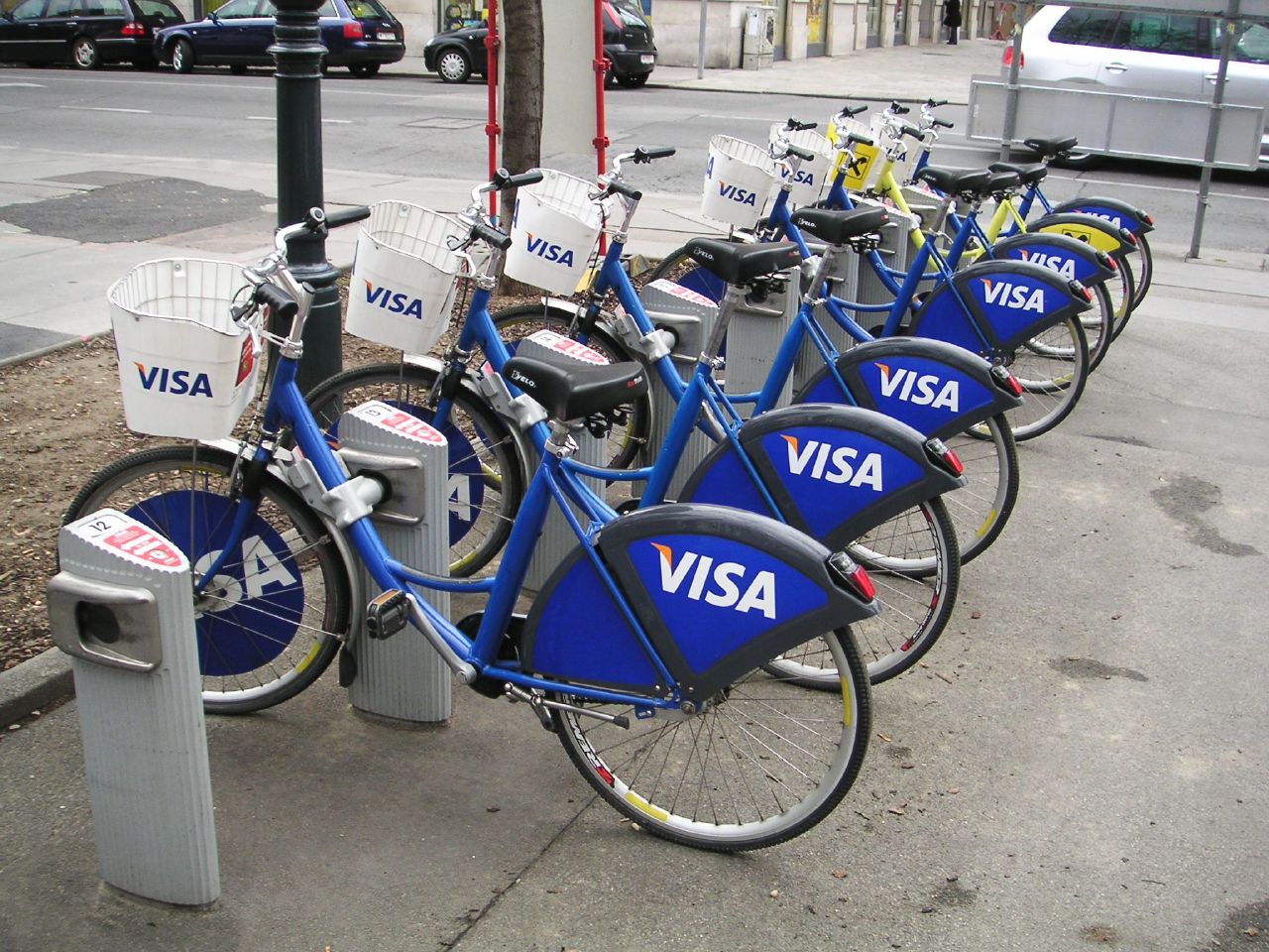 [Visa+brand+bikes.jpg]