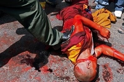 [Tibetan+demonstrators.jpg]