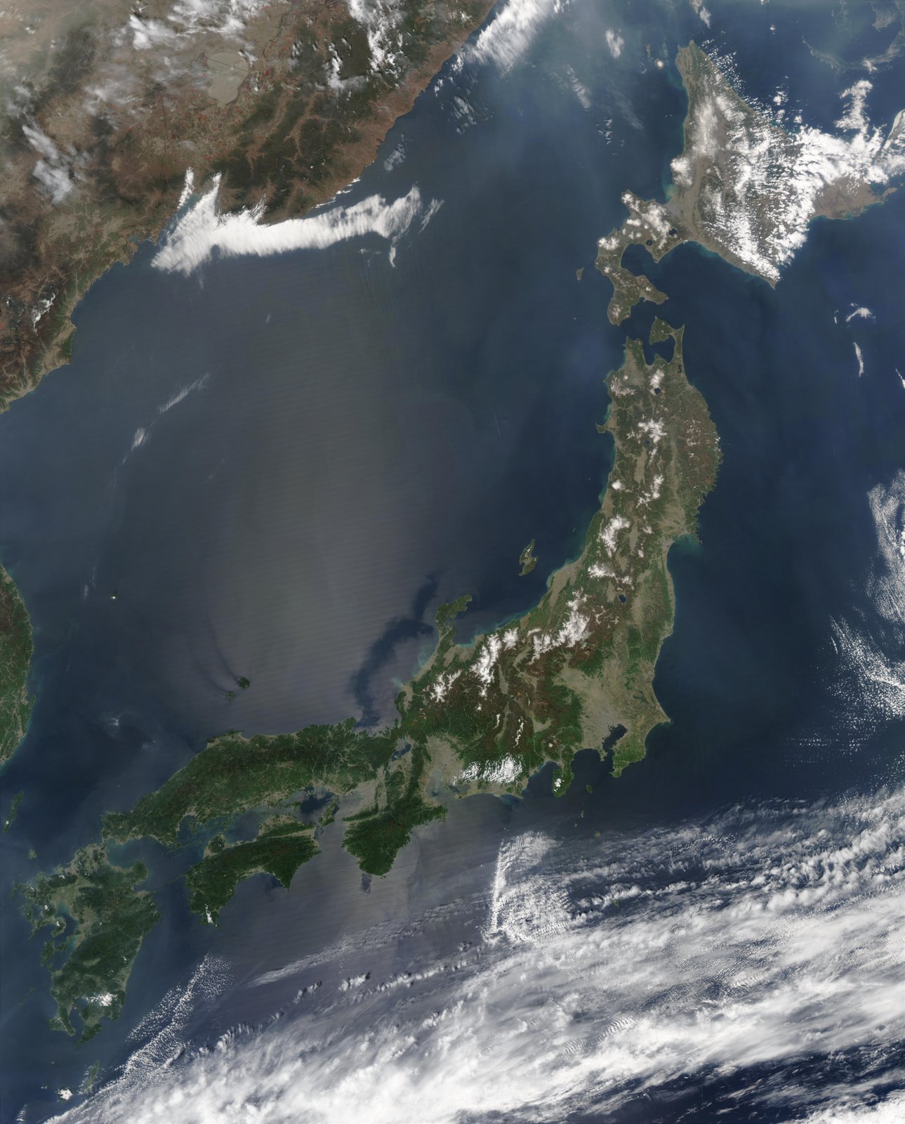 [Satellite_image_of_Japan_in_May_2003.jpg]