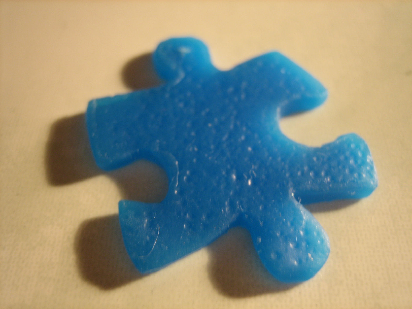 [pandantiv+puzzle+albastru.jpg]
