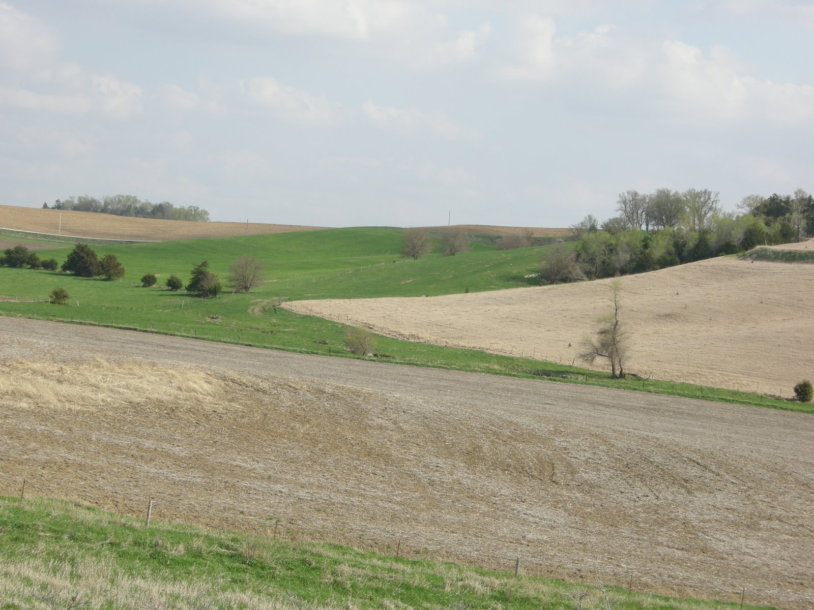 [Iowa+farm+fields+(1).JPG]