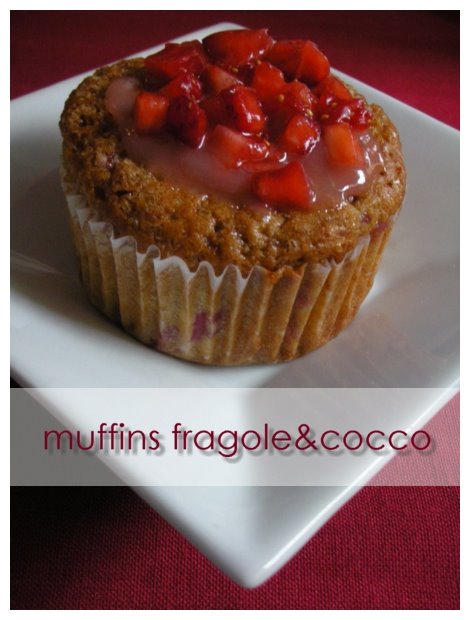 [muffins+fragole+e+cocco.jpg]