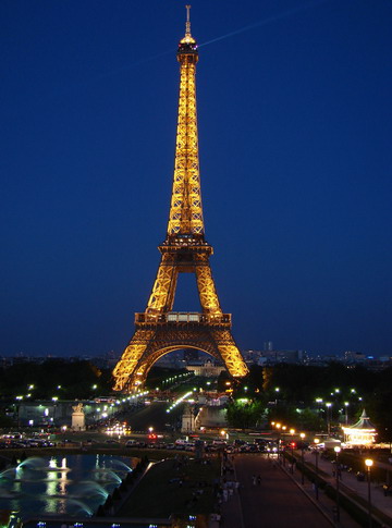 [Tour-Eiffel-010.JPG]
