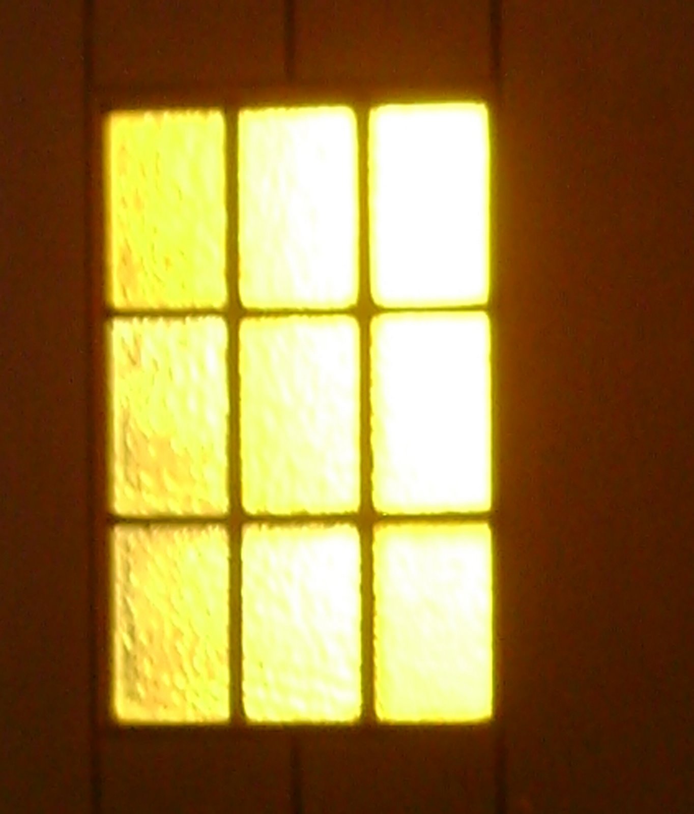 [Yellow+Glass.jpg]