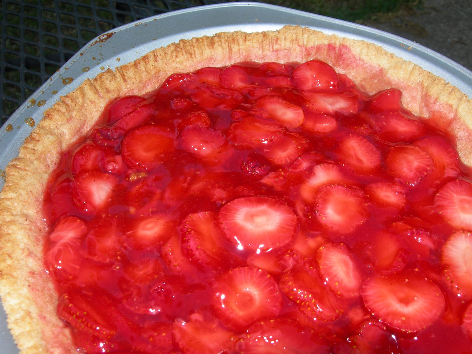 [Strawberry+Pie.JPG]