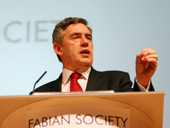 Gordon Brown: 'We vertrekken uit Irak'