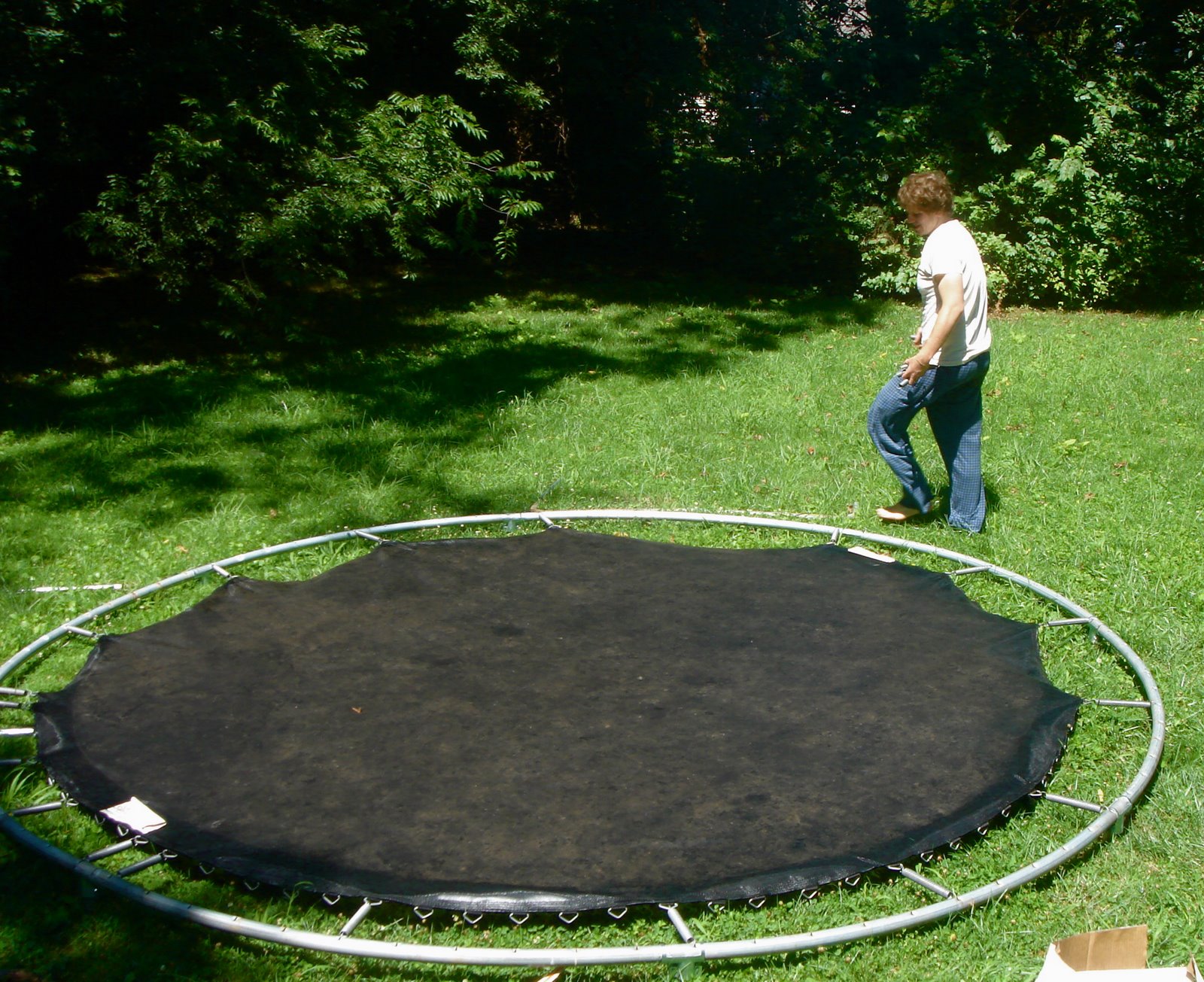 [trampoline.JPG]