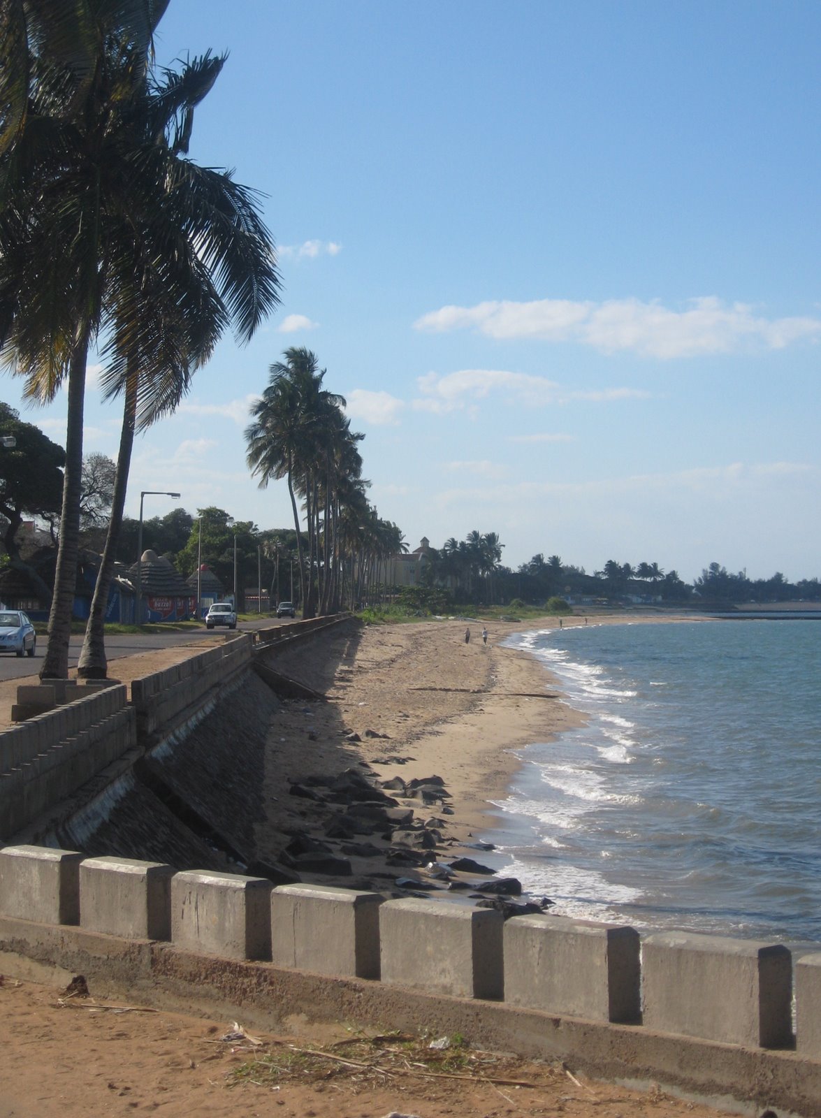 [BD~+Maputo+Bay+shoreline.jpg]