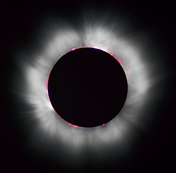[609px-Solar_eclips_1999_4.jpg]