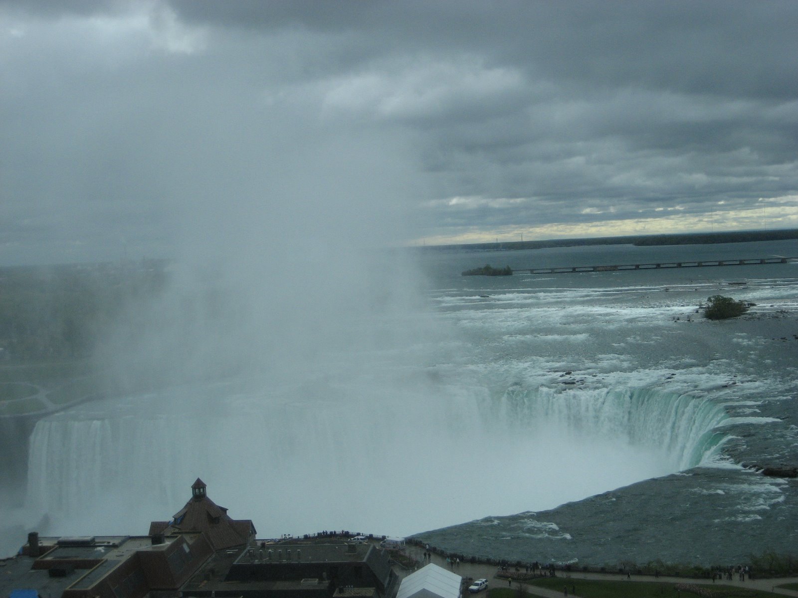 [Niagara+Falls+046.jpg]