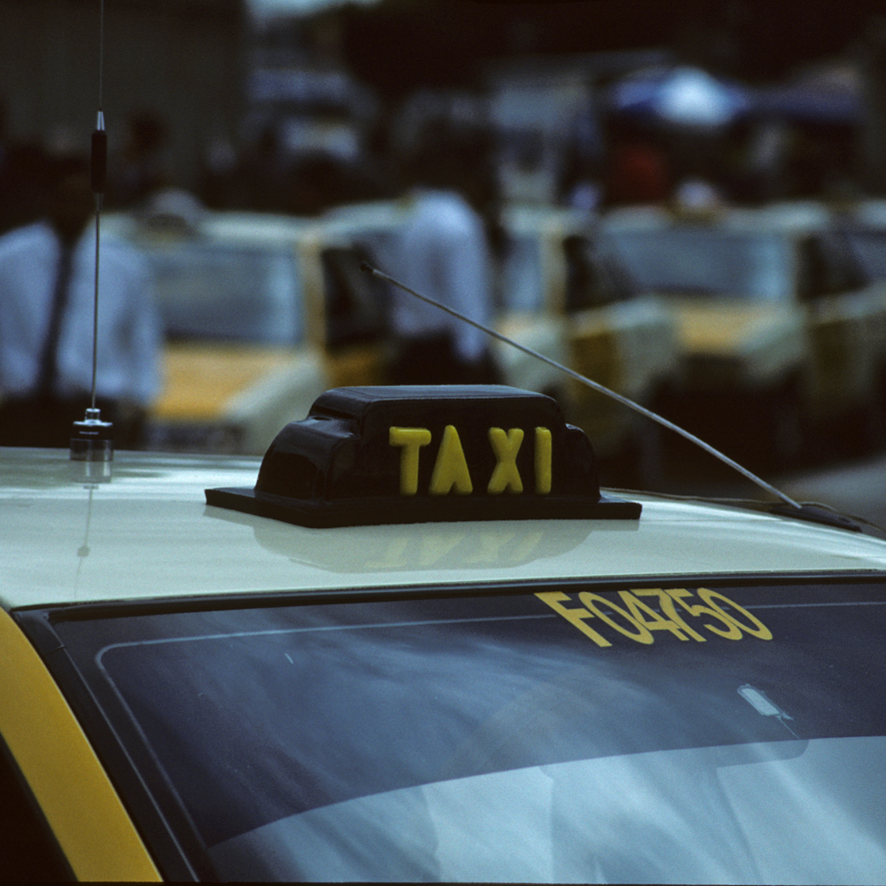 [taxi-mexico.jpg]