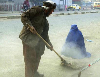 [Afgani_woman.jpg]