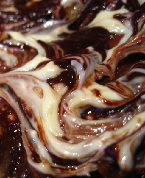 [twd+brownies+swirls+chocolate.jpg]