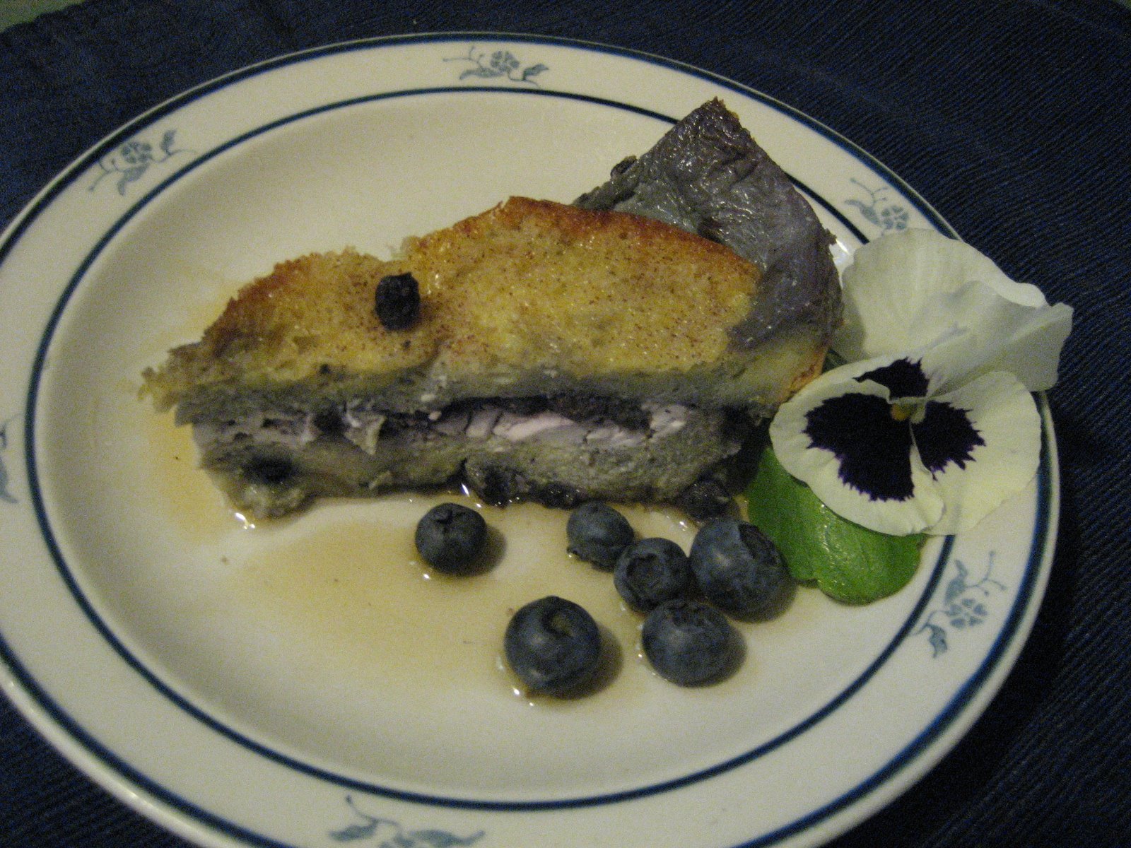 [blog+pix+blueberry+french+toast+casserole+003.jpg]