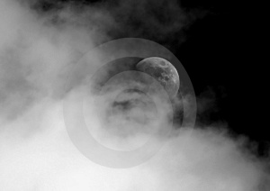 [night-moon-and-clouds-thumb4067386.jpg]