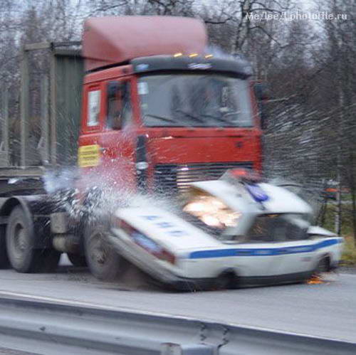 [wrong+truck+accident.jpg]