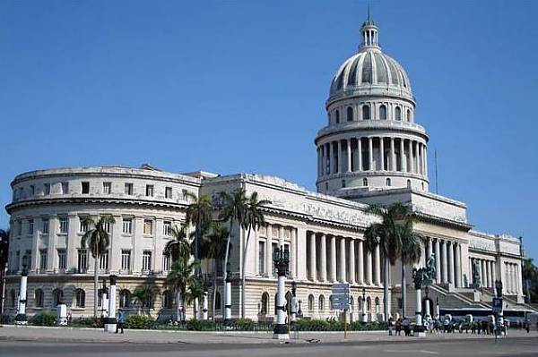 [Capitolio-Nacional-Cuba.jpg]