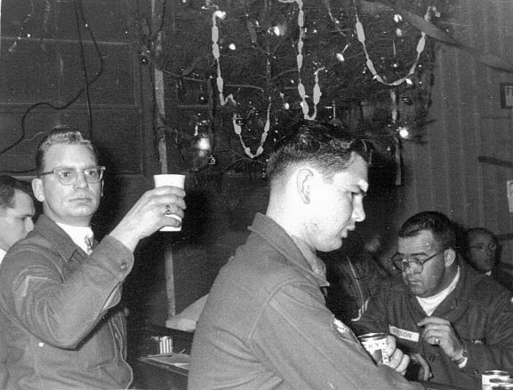 [179+-+Christmas+Party+1961.JPG]