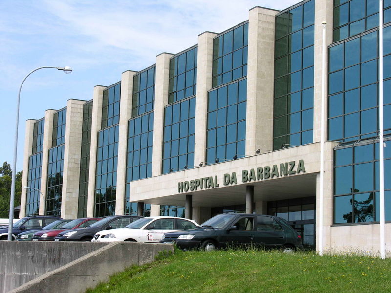 [800px-Hospital_do_Barbanza.Oleiros.Ribeira.Galicia_1.jpg]