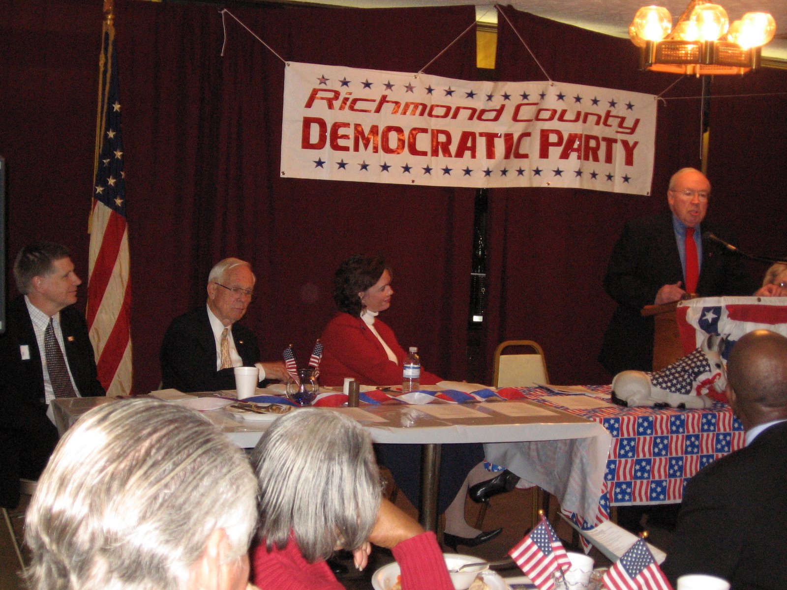 [2007+-+MDG+Democratic+Dinner+&+Rally+-+Nov+8+-+photos+015.jpg]