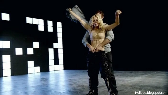 [Madonna-4_Minutes_Hard_Candy_photos-14.jpg]