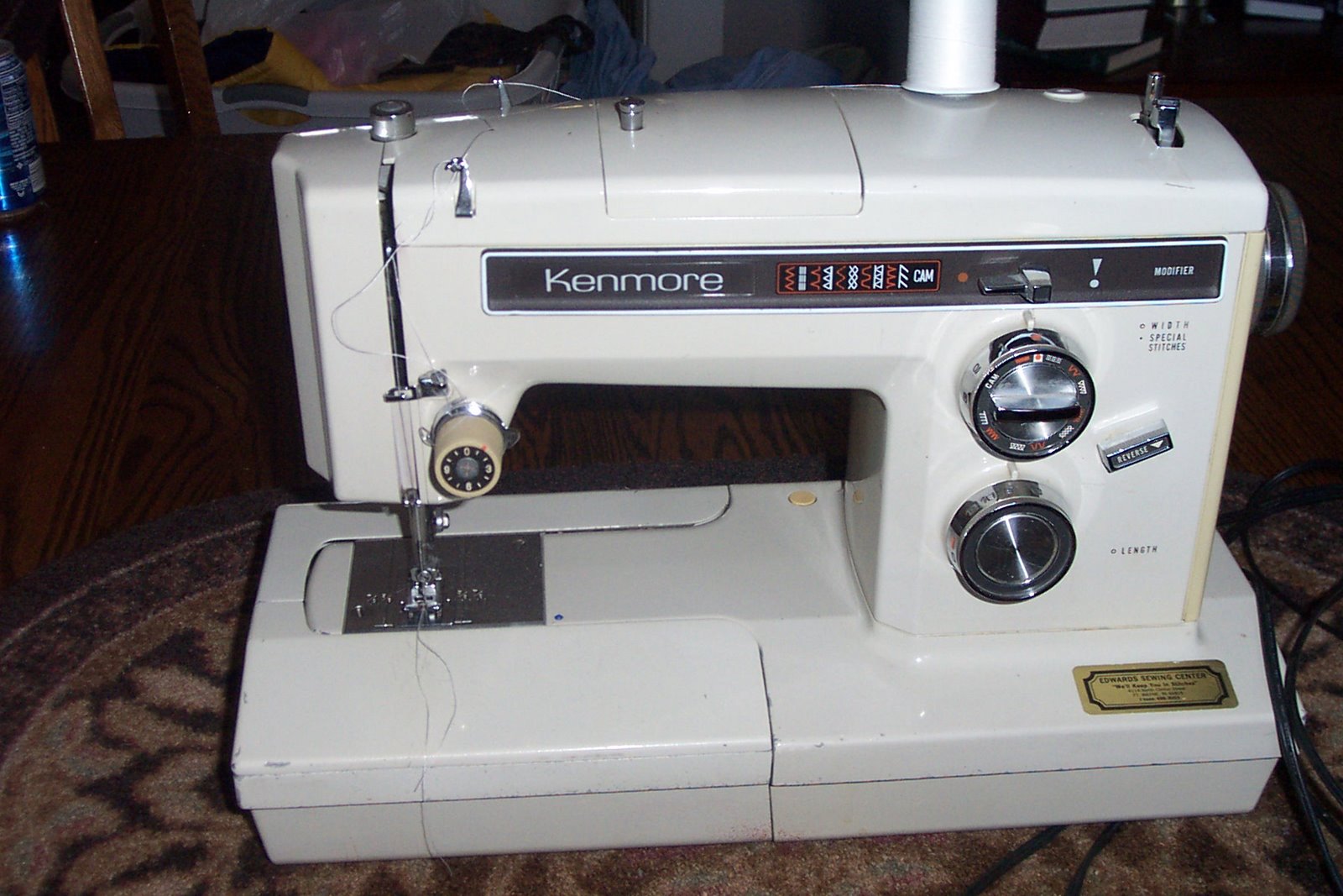 [sewing+machines_1507.JPG]