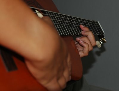 [guitarra.jpg]