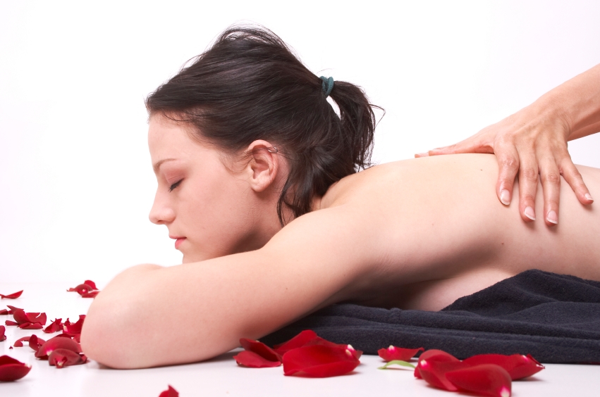 [aromatherapy-massage.jpg]