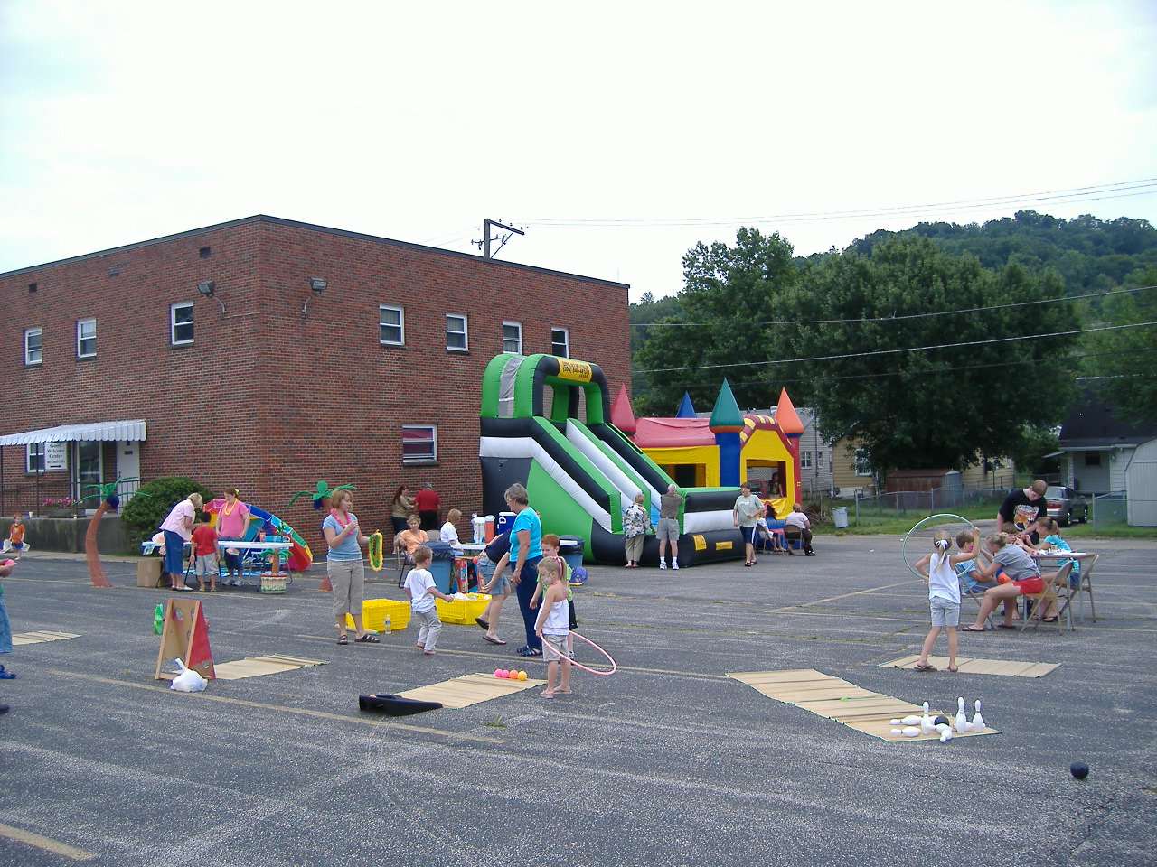 [Boys+and+Block+Party019.JPG]