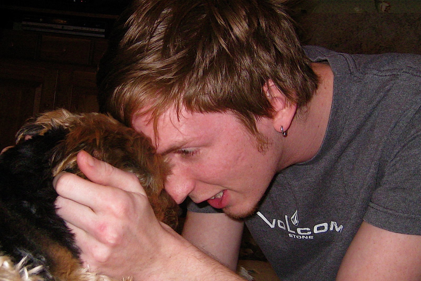 [20080214-How+to+get+kisses.JPG]