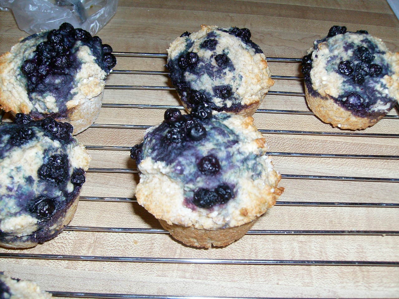 [Blueberry+Muffin+1.JPG]