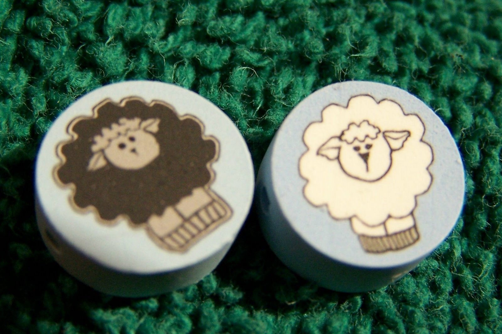 [sheepbeads.jpg]