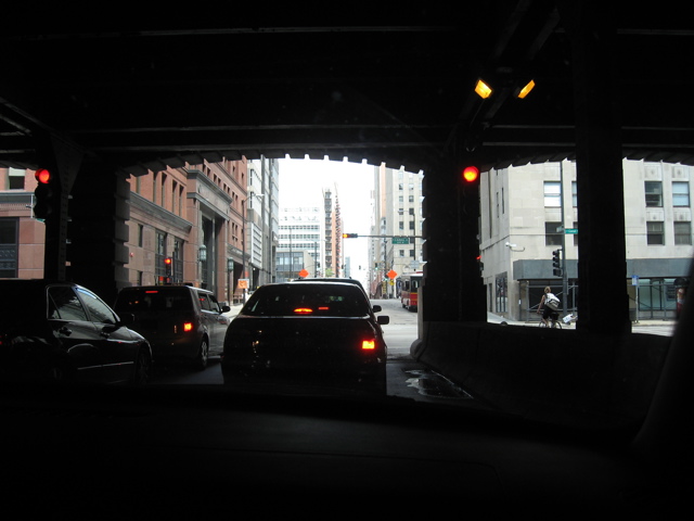 [into_chicago_underbridge.jpg]