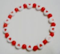 [jjfh+hearts+bead+bracelet.jpg]