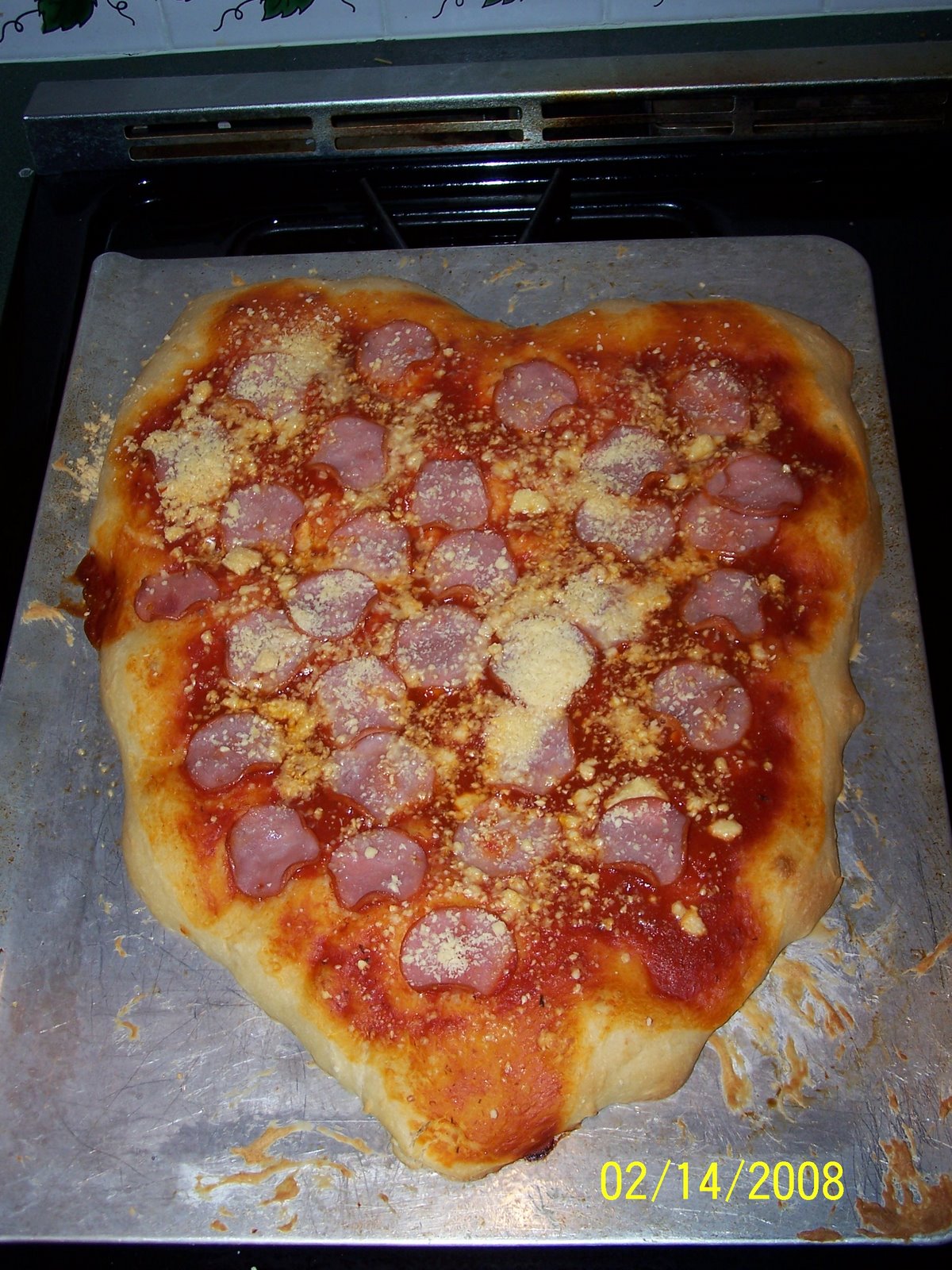 [our+heart+shaped+pizza.jpg]