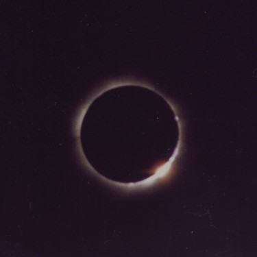 [eclipse2-carre-petit.jpg]