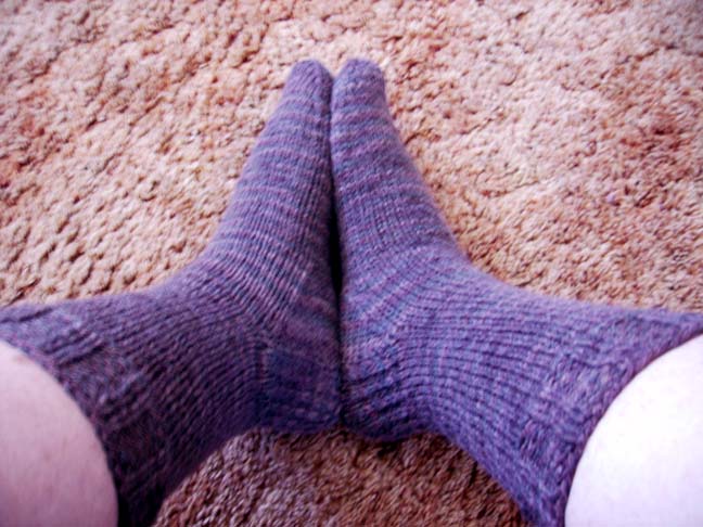 [Wool+Ease+socks+finis.jpg]