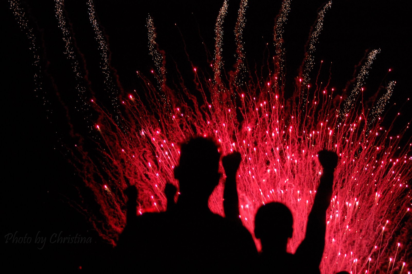 [Fireworks+Red-Edited.jpg]