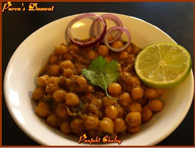 Purva's Daawat: Punjabi Choley ~ Chickpea Curry